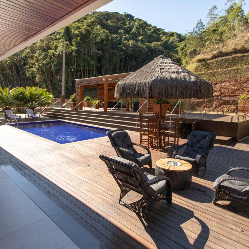 Casa com piscina em Marechal Floriano