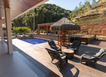 Casa com piscina em Marechal Floriano