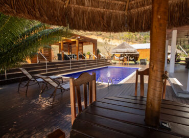 Casa com piscina em Marechal Floriano
